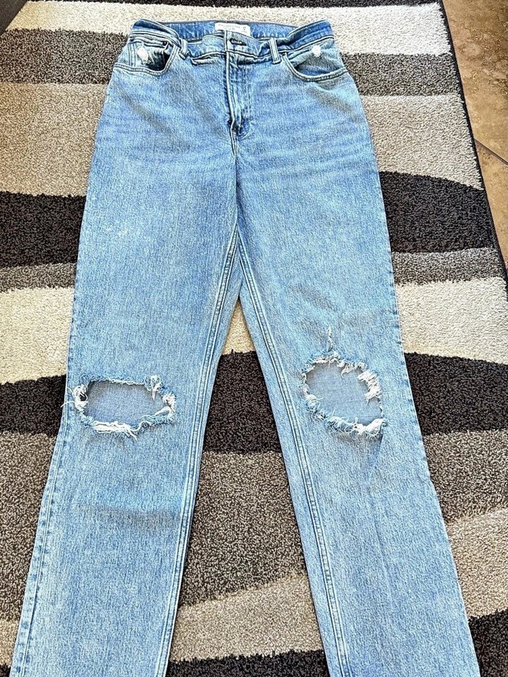 Abercrombie & Fitch The '90s Straight Ultra High Rise Jeans Blue